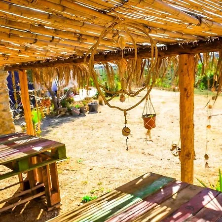 Apollo Tepee At Wild Spirit Eco Farm * Villanueva d'Alcolea